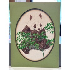 Urso panda vintage detalhado com estampa de bambu por Kathleen Marie tapete redondo comprar usado  Enviando para Brazil
