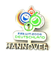 Pin fußball fifa gebraucht kaufen  Berlin