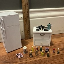 Vintage dollhouse miniatures for sale  Tell City