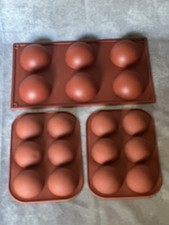 Usado, Moldes de silicone 3 peças bombas de coco, doces, biscoitos. Redondo. 2 1/2” e 2” comprar usado Usado, Moldes de silicone 3 peças bombas de coco, doces, biscoitos. Redondo. 2 1/2” e 2” comprar usado  Enviando para Brazil