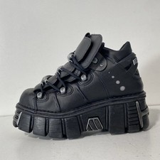New rock black d'occasion  Expédié en Belgium