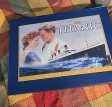 Conjunto de presente edição de colecionador de filmes TITANIC: tira de filme, livro, caixa de filme VHS novo, usado comprar usado  Enviando para Brazil