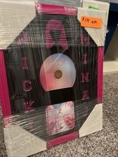 Nicki Minaj Pink Friday 2 - CD e cartão de arte assinado/autografado! comprar usado Nicki Minaj Pink Friday 2 - CD e cartão de arte assinado/autografado! comprar usado  Enviando para Brazil