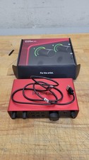 Usado, Interface de áudio Focusrite Scarlett 2i2 4ª geração com cabo USB-C comprar usado Usado, Interface de áudio Focusrite Scarlett 2i2 4ª geração com cabo USB-C comprar usado  Enviando para Brazil