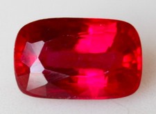 Béryl bixbite rouge usato  Spedire a Italy