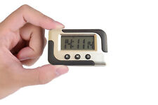 Mini orologio digitale usato  Marano di Napoli