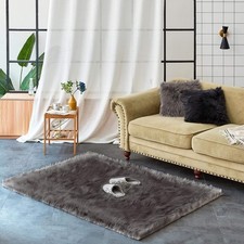 Tapis fausse fourrure d'occasion  Lyon I