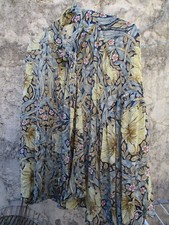 Joli chemisier polyester d'occasion  Cannes