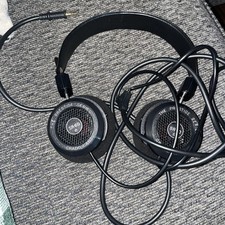 Grado labs 60e for sale  Salinas