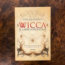 Wicca libro essenziale usato  Villarbasse