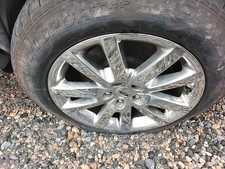 Roda 18x8 alumínio 10 raios cromada folheada se encaixa 11-14 EDGE 3041645 comprar usado Roda 18x8 alumínio 10 raios cromada folheada se encaixa 11-14 EDGE 3041645 comprar usado  Enviando para Brazil