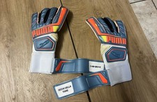 Puma goalkeeper gloves usato  Milano