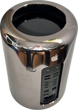 Mac pro 2013 for sale  WELWYN GARDEN CITY
