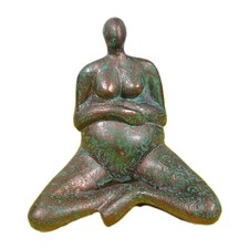 Seated full figured d'occasion  Expédié en Belgium