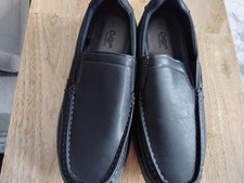Mens size black for sale  WORKSOP