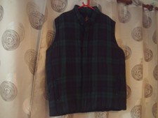 Gilet chaud tartan d'occasion Gilet chaud tartan d'occasion  Saint-Martin-des-Besaces