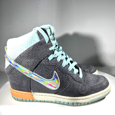 Tênis Nike Dunk Sky Feminino Tamanho 6.5 Salto Cunha Escondido Cinza Hi Fashion comprar usado Tênis Nike Dunk Sky Feminino Tamanho 6.5 Salto Cunha Escondido Cinza Hi Fashion comprar usado  Enviando para Brazil