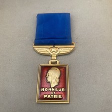 Médaille aéronautique 1945 d'occasion Médaille aéronautique 1945 d'occasion  Loches