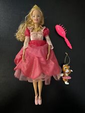 Barbie 12 Princesas Bailarinas Princesa Genevieve Muñeca 2006 - ¡Funciona! Incluye gato segunda mano  Embacar hacia Argentina