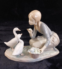 Lladro girl feeding for sale  GATESHEAD
