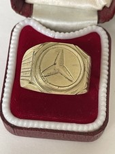 Mens vintage 18ct for sale  HAMPTON