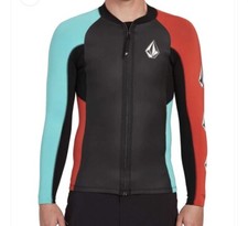 2mm men volcom for sale  Aberdeen