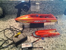 Barco de controle remoto sem escovas Pro Boat Recoil 17" como está  comprar usado  Enviando para Brazil
