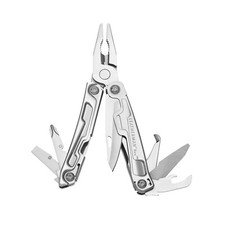 Pinza multifunzione leatherman usato  Saluzzo