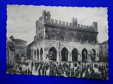 Cartolina piazza cavalli usato  Italia