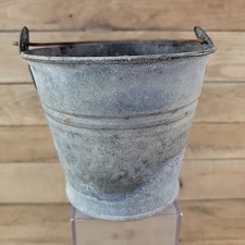 Usado, Balde balde galvanizado antigo com cabo de fardo fazenda Chippy primitivo gasto 5,5" comprar usado  Enviando para Brazil