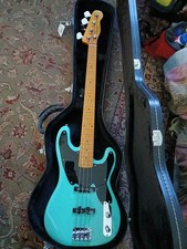 Precision bass guitar for sale Precision bass guitar for sale  Prospect Park
