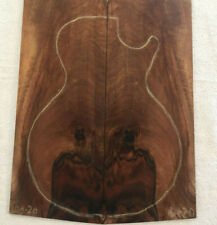 Usado, Conjunto de bookmatch de nogueira inglesa guitarra tom Luthier madeira -.28 x 15 x 19.5 - #104.20 comprar usado  Enviando para Brazil