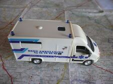 Renault master ambulance d'occasion  Évrecy