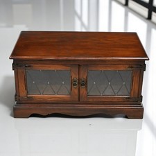 old charm tv stand for sale old charm tv stand for sale HALSTEAD