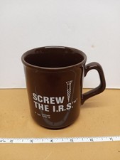 1984 Century Game Co. Screw The I.R.S. Caneca de café de cerâmica marrom feita na Inglaterra, usado comprar usado  Enviando para Brazil