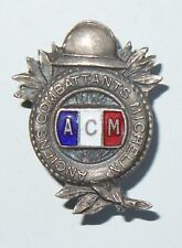 Insigne boutonniere anciens d'occasion  Senozan
