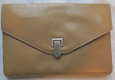 Sac main pochette d'occasion  Saint-Aubin-du-Cormier