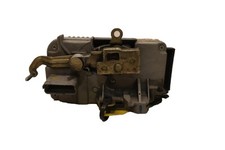 Serratura anteriore sinistra usato Serratura anteriore sinistra usato  Saviore dell'Adamello