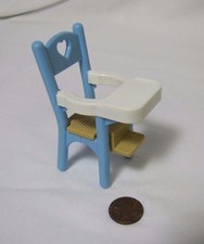 CADEIRA ALTA AZUL BEBÊ CASA DE BONECAS PESCADOR PREÇO Loving Family comprar usado  Enviando para Brazil