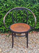 Ancienne chaise fauteuil d'occasion  Le Poinçonnet