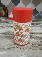 Garrafa térmica Aladdin 1981 vintage morango bolo curto cerca branca comprar usado  Enviando para Brazil