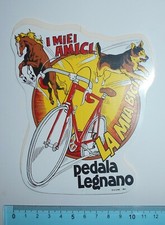 Adesivo vintage vintage usato  Italia