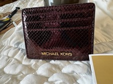 case michael kors comprar usado case michael kors comprar usado Enviando para Brazil