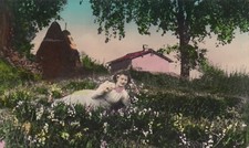 Cartolina tematica donne usato  Bologna