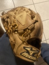 Mizuno global elite for sale  Fontana