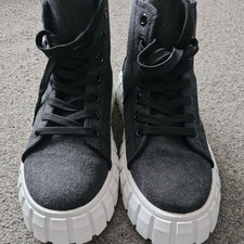 Women trainers for sale  SLOUGH