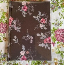 Dark Brown Floral Book Cover Glossy Finish comprar usado Dark Brown Floral Book Cover Glossy Finish comprar usado  Enviando para Brazil