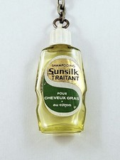 Keychain miniature glass d'occasion  Expédié en Belgium