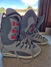 Snowboarding boots kids for sale  PRESTONPANS