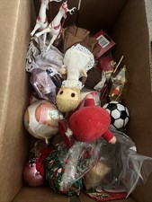 Lote de peças aleatórias vintage de enfeites de Natal cervo anjo miçangas árvore de Papai Noel plástico madeira comprar usado  Enviando para Brazil